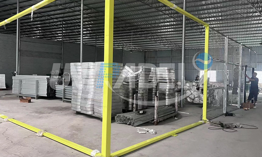Посещение завода Unipadel клиентом из Великобритании