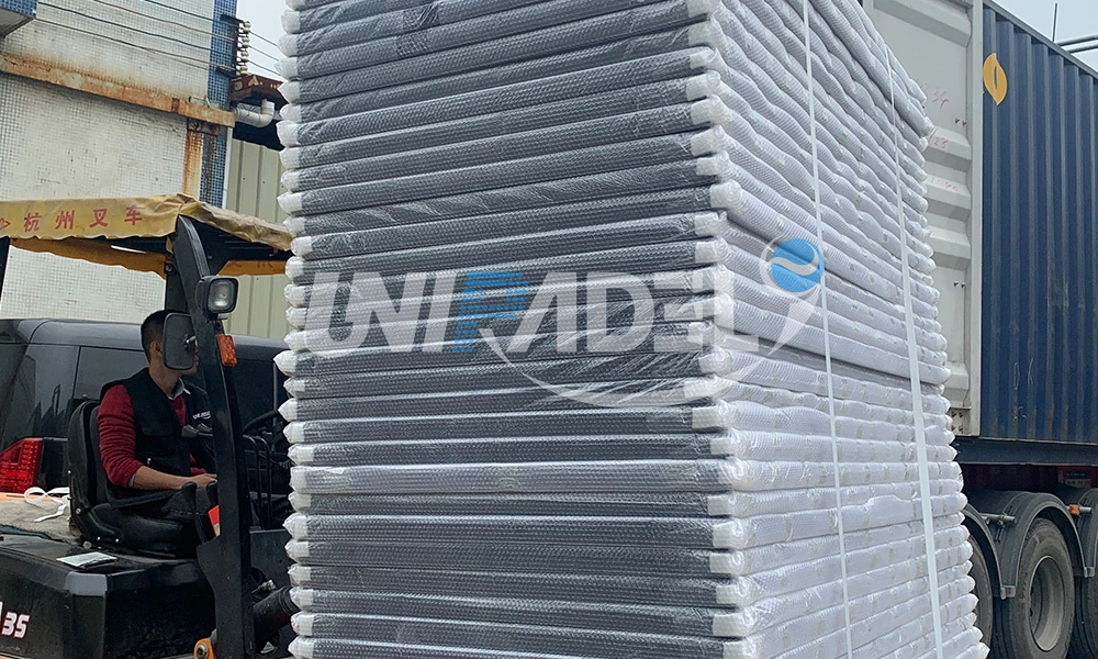 Pistas de pádel enviadas a Zimbabue