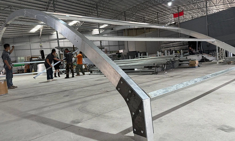 Toit du stade de padel|Profilé en alliage d'aluminium
