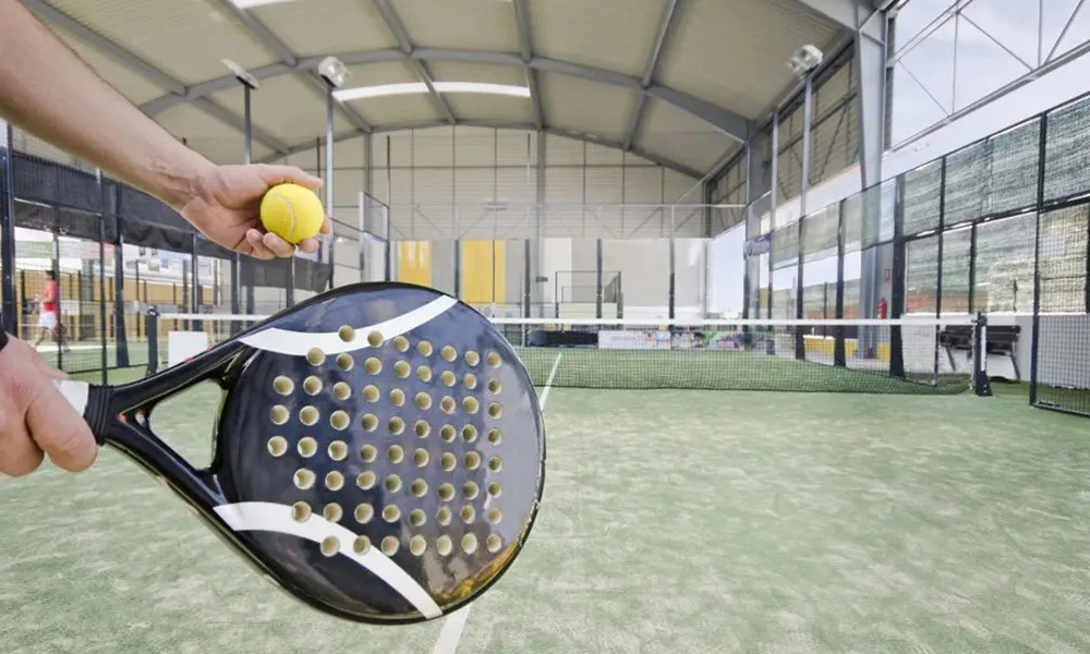 Is it difficult to learn padel?