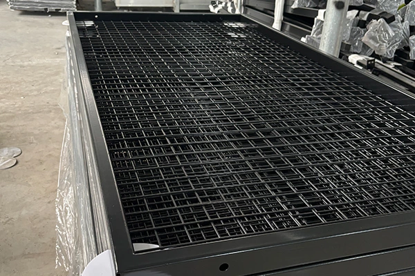 Pulvérisation électrostatique de poudre de polyester importée