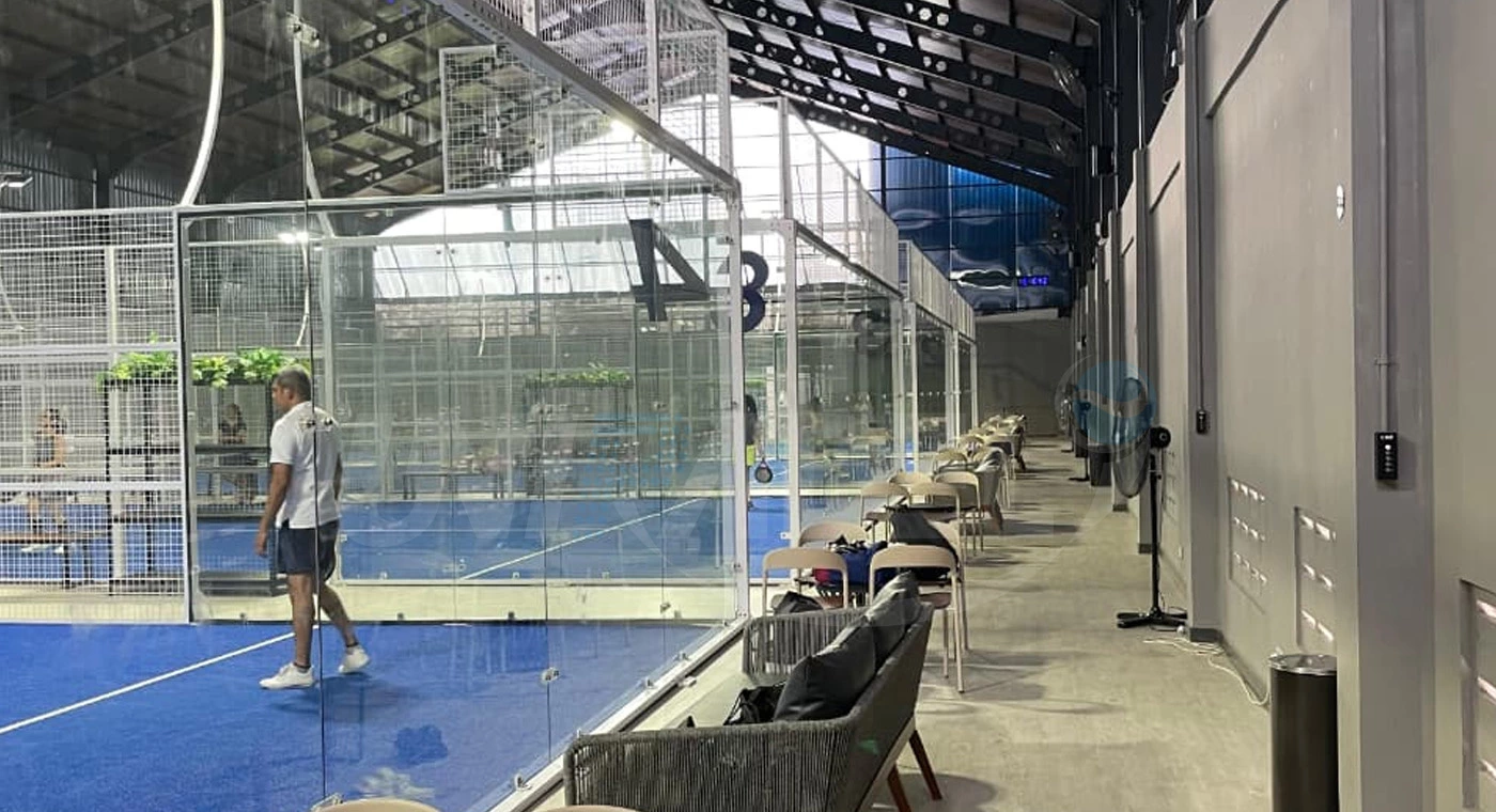 Спортивный центр Padel Courts в Джакарте, Индонезия