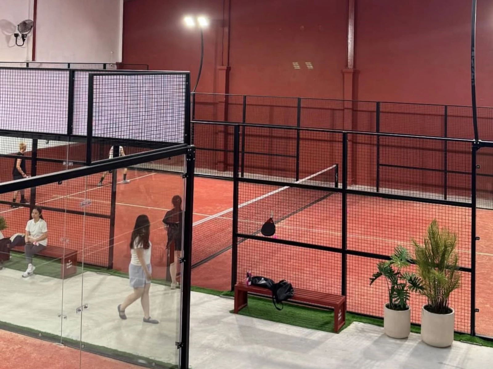 Pistas de pádel personalizadas en Medan, Indonesia