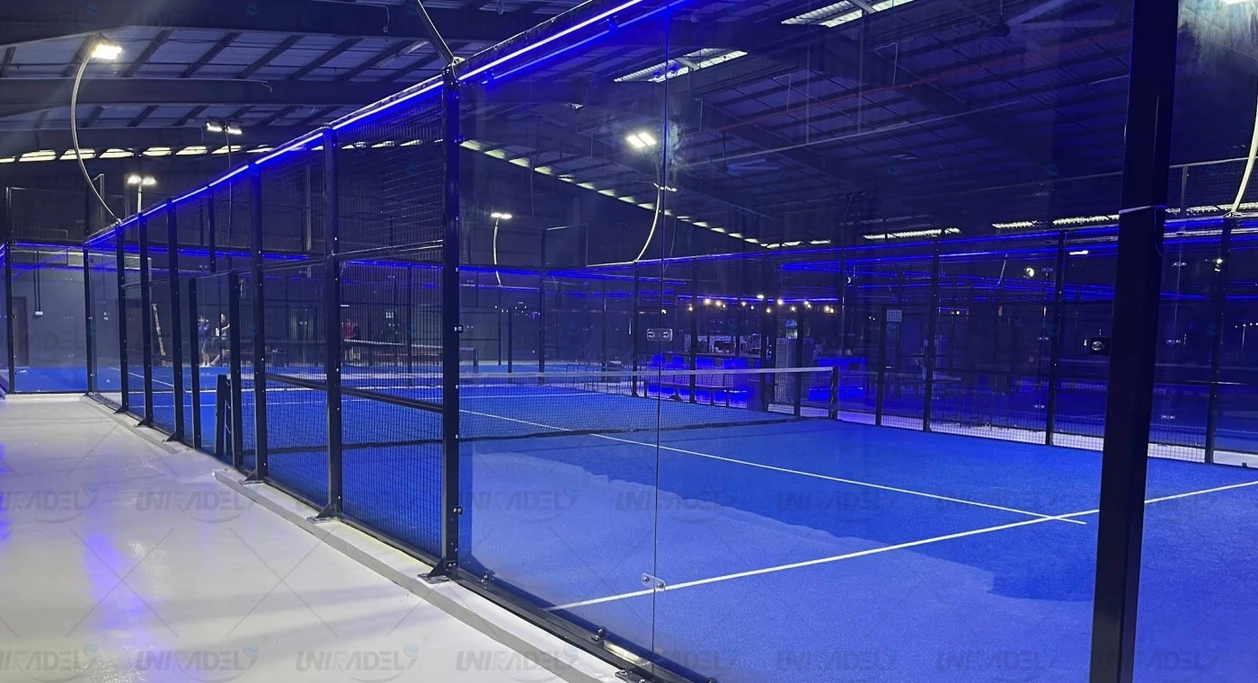 Club de padel en salle à Johor Bahru, Malaisie
