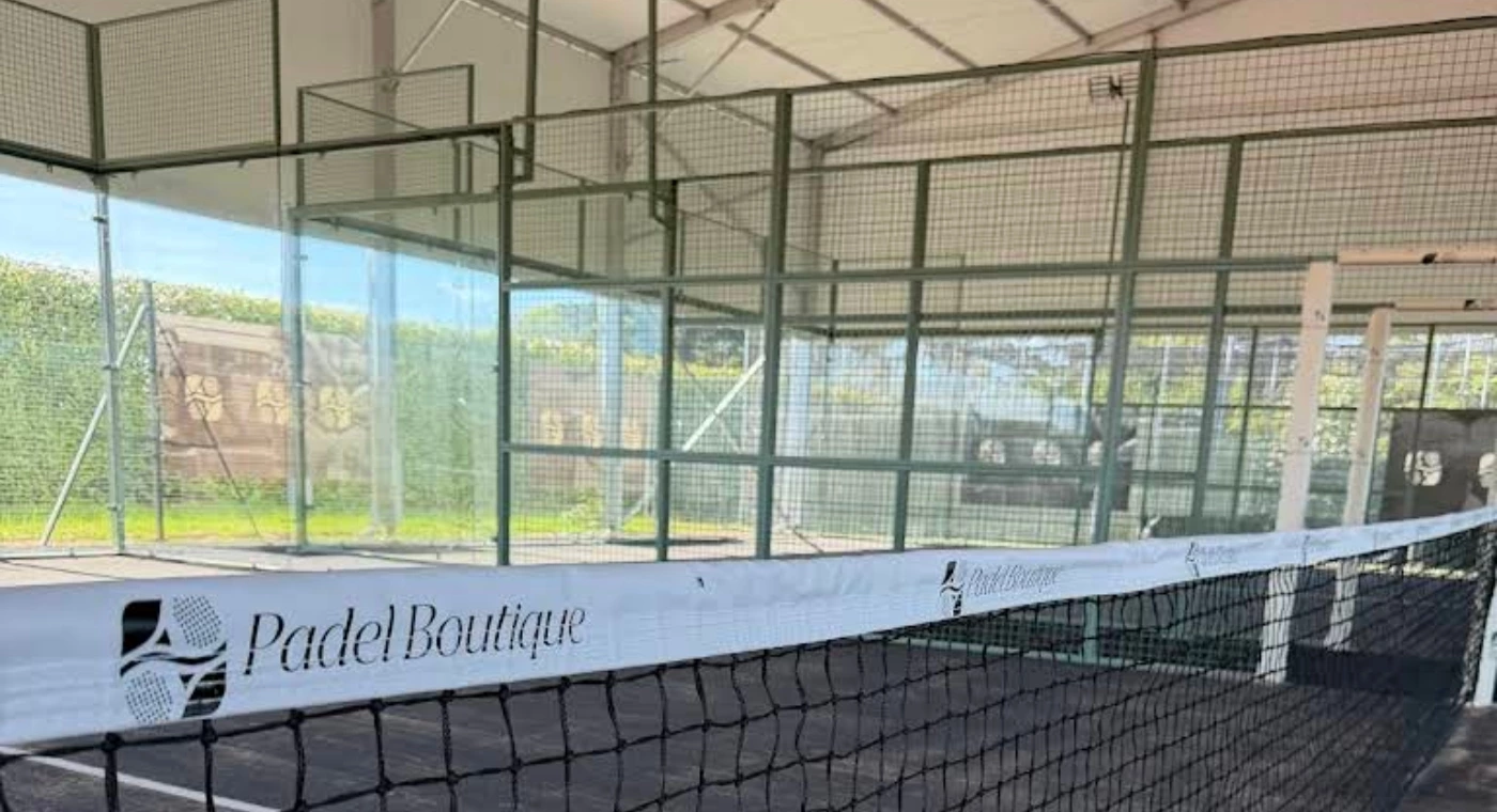Club de pádel en Stanwell, Reino Unido