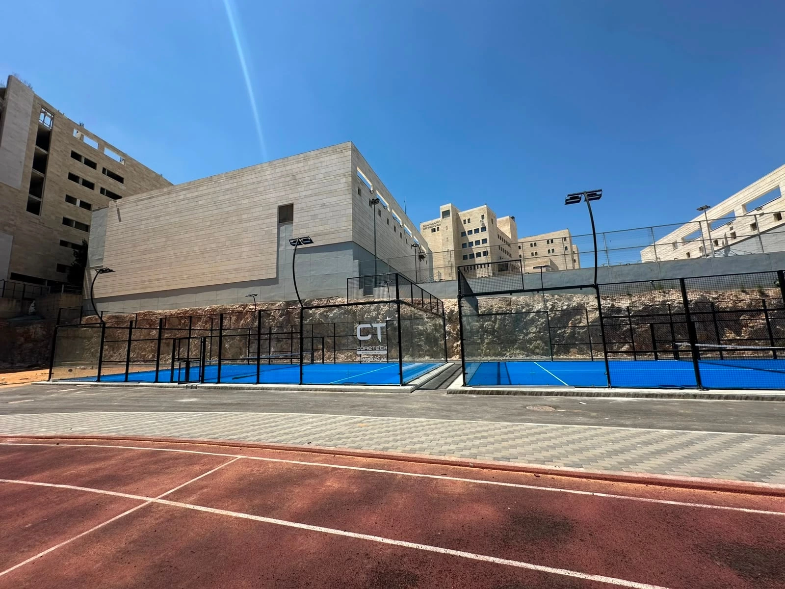Pistas de pádel en la Universidad Nacional An-Najah, Palestina